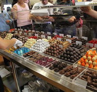 Poppys Chocolate - Inverell Accommodation