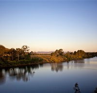 Lake Wivenhoe - Inverell Accommodation