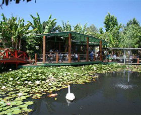 Three Bridges VIC Inverell Accommodation