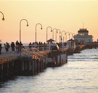 St Kilda Pier - Inverell Accommodation