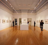 Ararat  Gallery TAMA - Inverell Accommodation