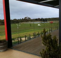 Banks Road Vineyard - Inverell Accommodation