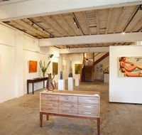 Salt Contemporary Art - Inverell Accommodation