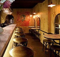 Red Lily Cocktail Bar - Inverell Accommodation