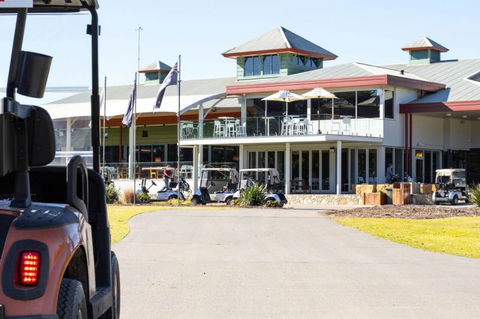 Club Catalina - Inverell Accommodation 4