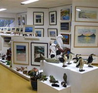 Huskisson Gallery and Picture Framing - Inverell Accommodation