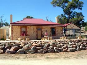 Uleybury SA Inverell Accommodation