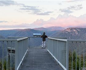 Black Perry Lookout - Inverell Accommodation 0