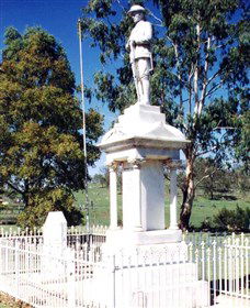 Cooyar War Memorial - Inverell Accommodation 1