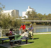 Avon River - Inverell Accommodation