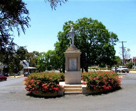 Goombungee War Memorial - Inverell Accommodation 0