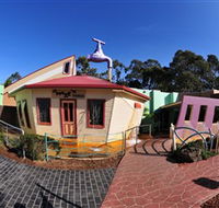 A Maze'N Things - Inverell Accommodation
