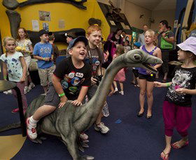 National Dinosaur Museum - Inverell Accommodation 0