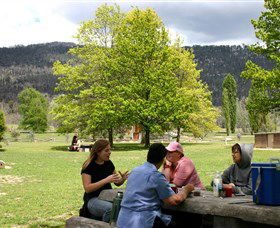 Tidbinbilla - Inverell Accommodation 2