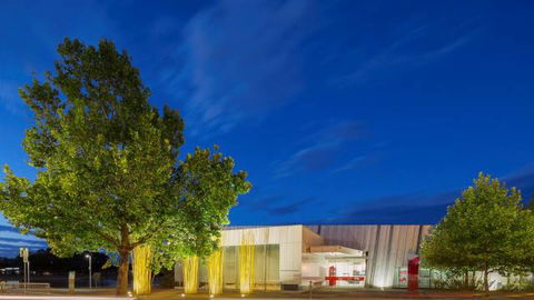 Belconnen Arts Centre - Inverell Accommodation 1