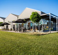 Bunnamagoo Wines - Inverell Accommodation