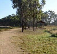 Rouse Hill Estate walk - Inverell Accommodation