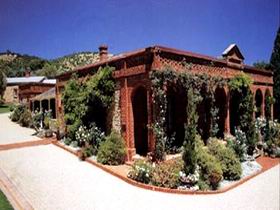 Beaumont House - Inverell Accommodation 0