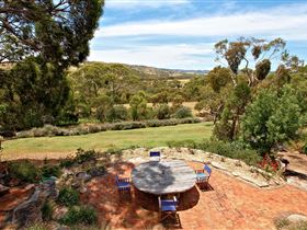 Allusion Winery - Inverell Accommodation 0
