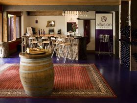 Allusion Winery - Inverell Accommodation 1