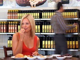 The Big Olive - Inverell Accommodation 1