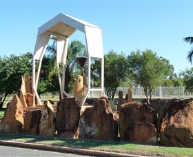 Jericho Crystal Trumpeters - Inverell Accommodation 0