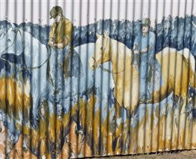 Jericho Murals - Inverell Accommodation 2