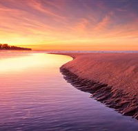 Saunders Beach - Inverell Accommodation
