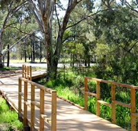 Green Corridor Walking Track - Inverell Accommodation