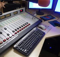 Peak Hill FM Community Radio Station - Inverell Accommodation