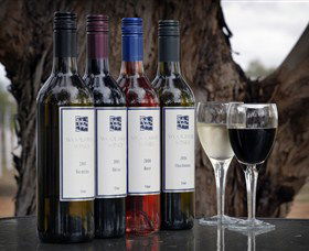 Woolaway Wines - Inverell Accommodation 1