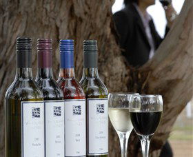 Woolaway Wines - Inverell Accommodation 3