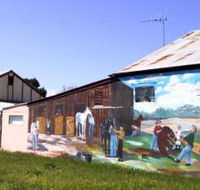 Mendooran Mural Town - Inverell Accommodation