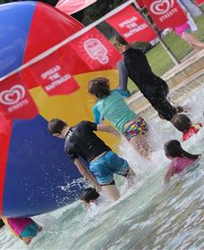 Corowa Aquatic Centre - Inverell Accommodation 0