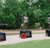 VC Memorial Park - Honouring Our Heroes - Inverell Accommodation