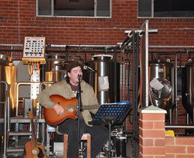 Thirsty Crow Brewery - Inverell Accommodation 4