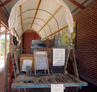 The Trek Wagon Walla Walla - Inverell Accommodation