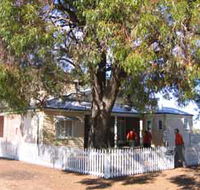 Australian Inland Mission Hospital - Inverell Accommodation