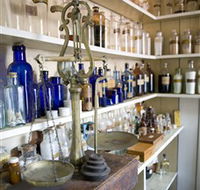 Dow's Pharmacy - Inverell Accommodation