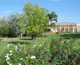 Ian Geddes Bushwalk - Inverell Accommodation 0