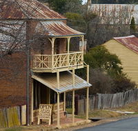 Village walking track - Inverell Accommodation