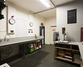 The Fox Darkroom - Inverell Accommodation 0