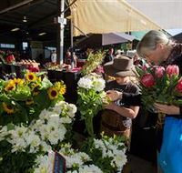 Capital Region Farmers Markets - Inverell Accommodation