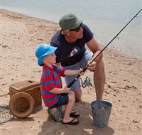 Lake Dyer - Inverell Accommodation