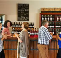 Upper Reach Winery and Cellar Door - Inverell Accommodation