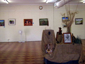 Maryborough Art Society Inc. - Inverell Accommodation 1