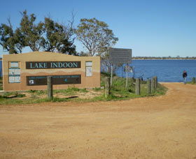 Lake Indoon - Inverell Accommodation 1