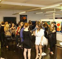 Bondi Art Lounge - Inverell Accommodation