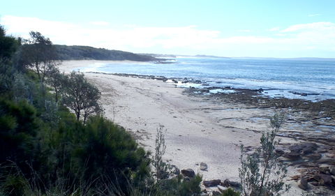 Monument Beach Picnic Area - Inverell Accommodation 0