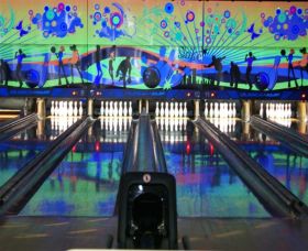 Taree Ten Pin Bowl - Inverell Accommodation 0